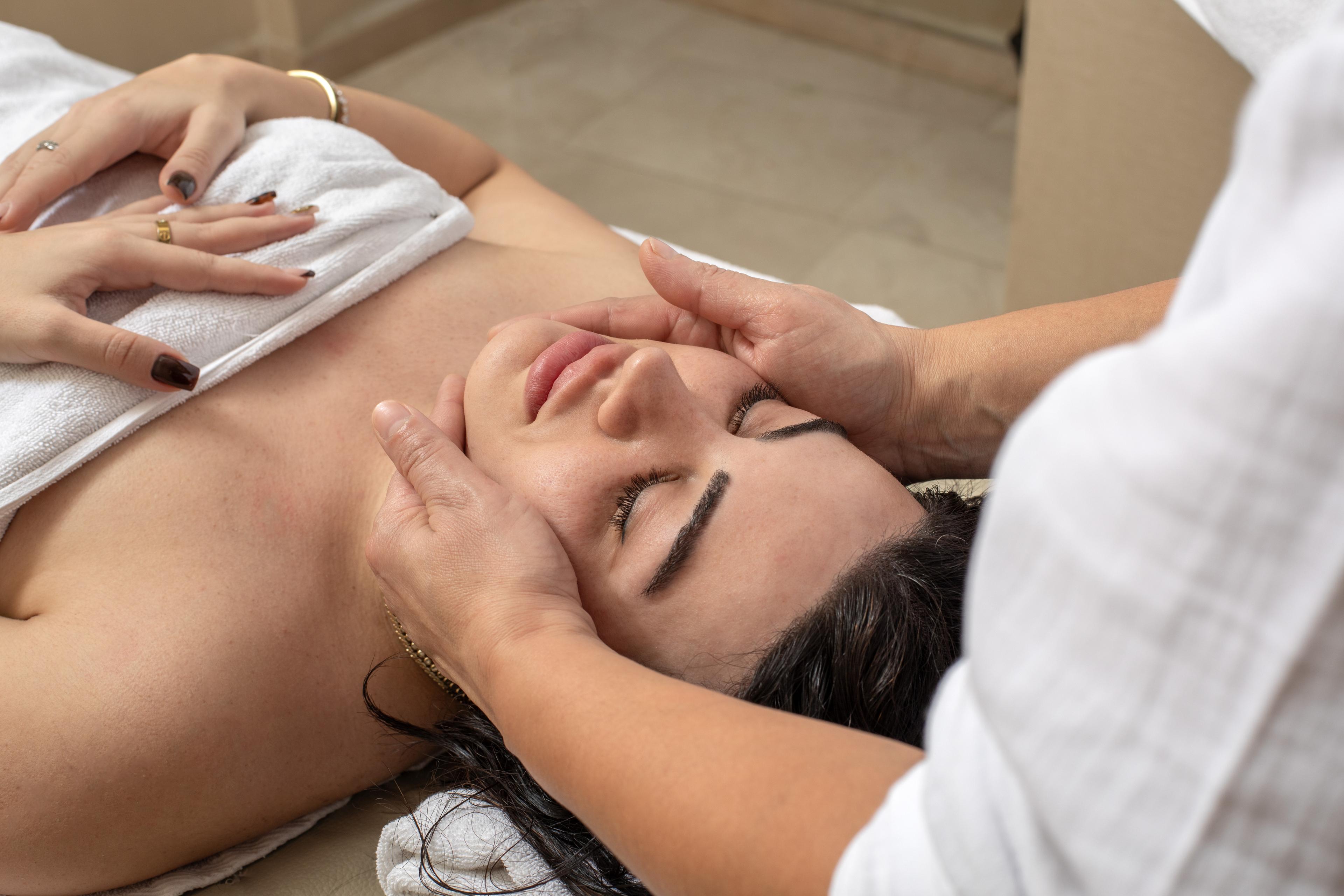 Aromatherapy Massage